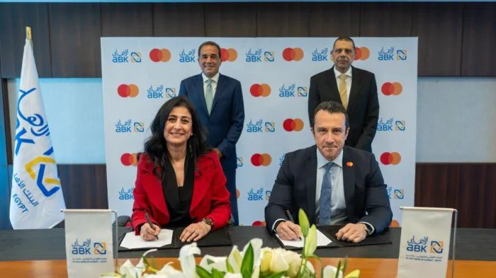 تعرف على التعاون الجديد بين البنك الأهلي الكويتي وماستركارد لتعزيز الدفع الرقمي